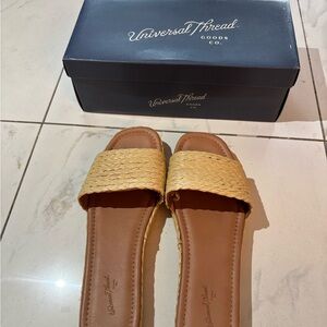 Universal Thread Tan Sandals Minimalist Slides
Brand New in Box